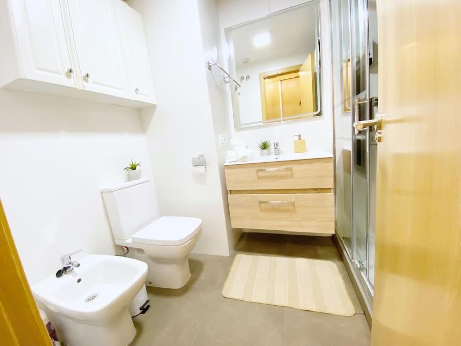 Casa Del Mar Luxury. Primera Linea De Playa Almeria