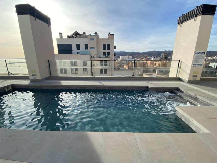 Casa Del Mar Luxury. Primera Linea De Playa Almeria