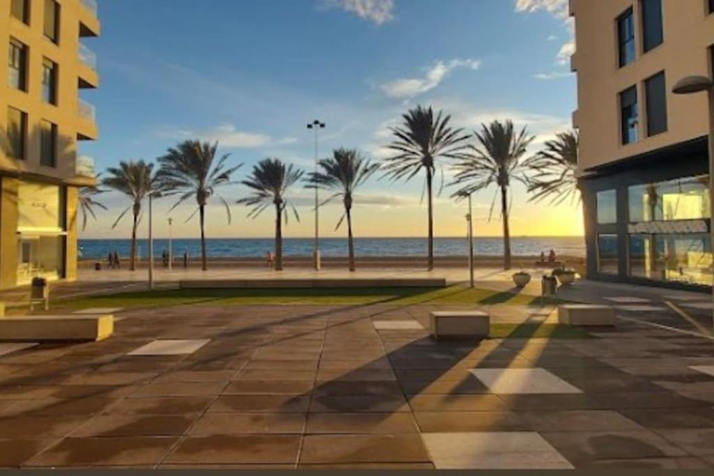 Apartment Casa Del Mar Luxury. Primera Linea De Playa